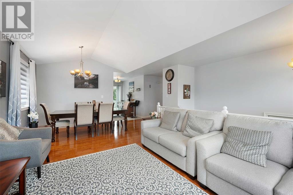 Photo 18 of 4340 Sixth Concession Road, Windsor ON