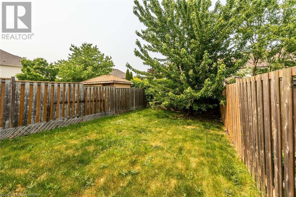 Photo 39 of 34 Elderberry Avenue, Grimsby ON