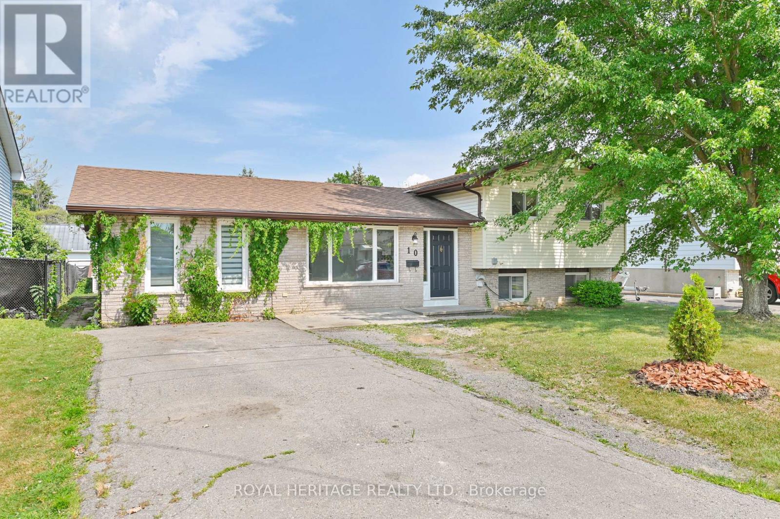 Photo 13 of 10 Reid Street, Greater Napanee ON