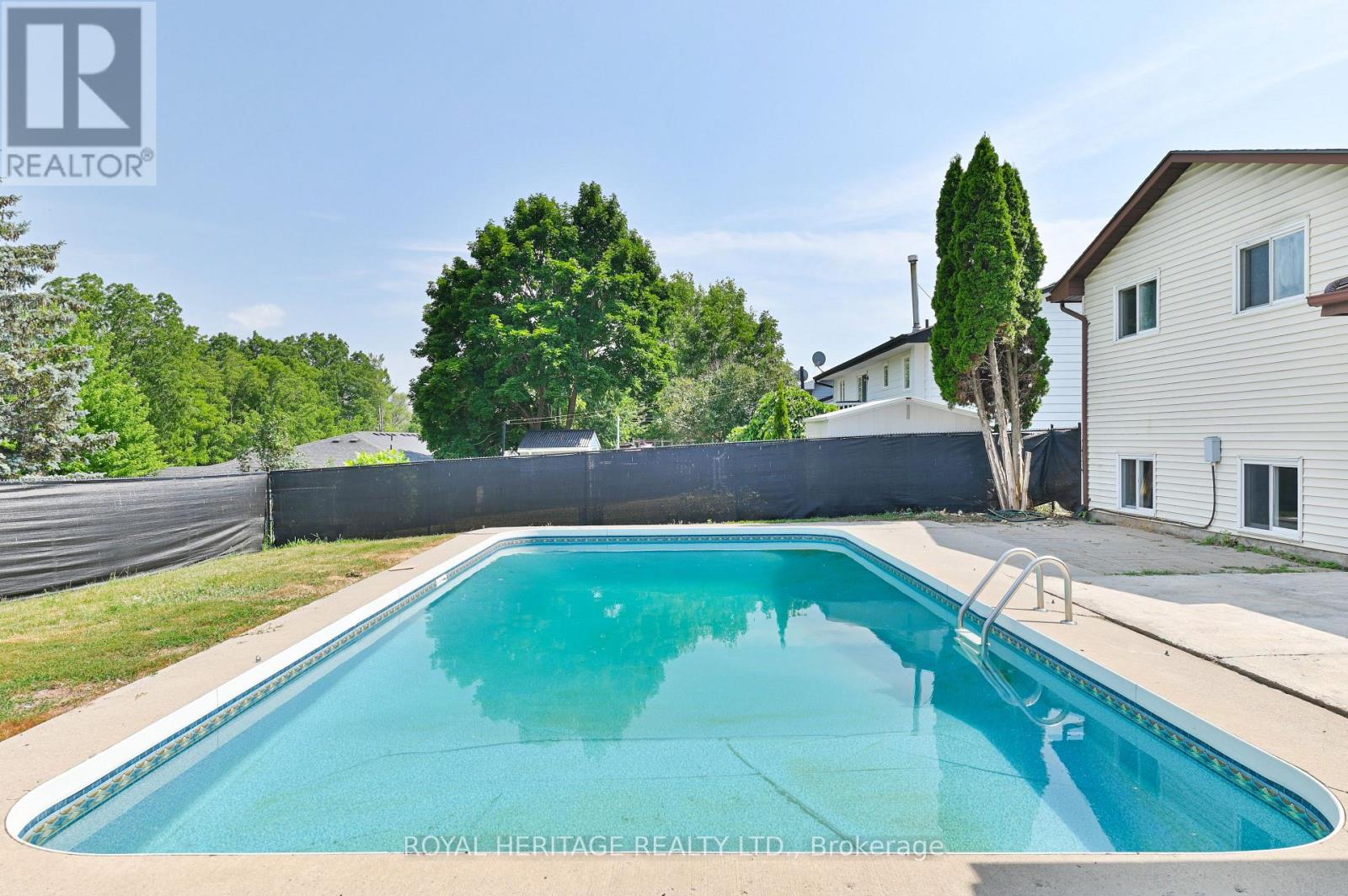 Photo 25 of 10 Reid Street, Greater Napanee ON