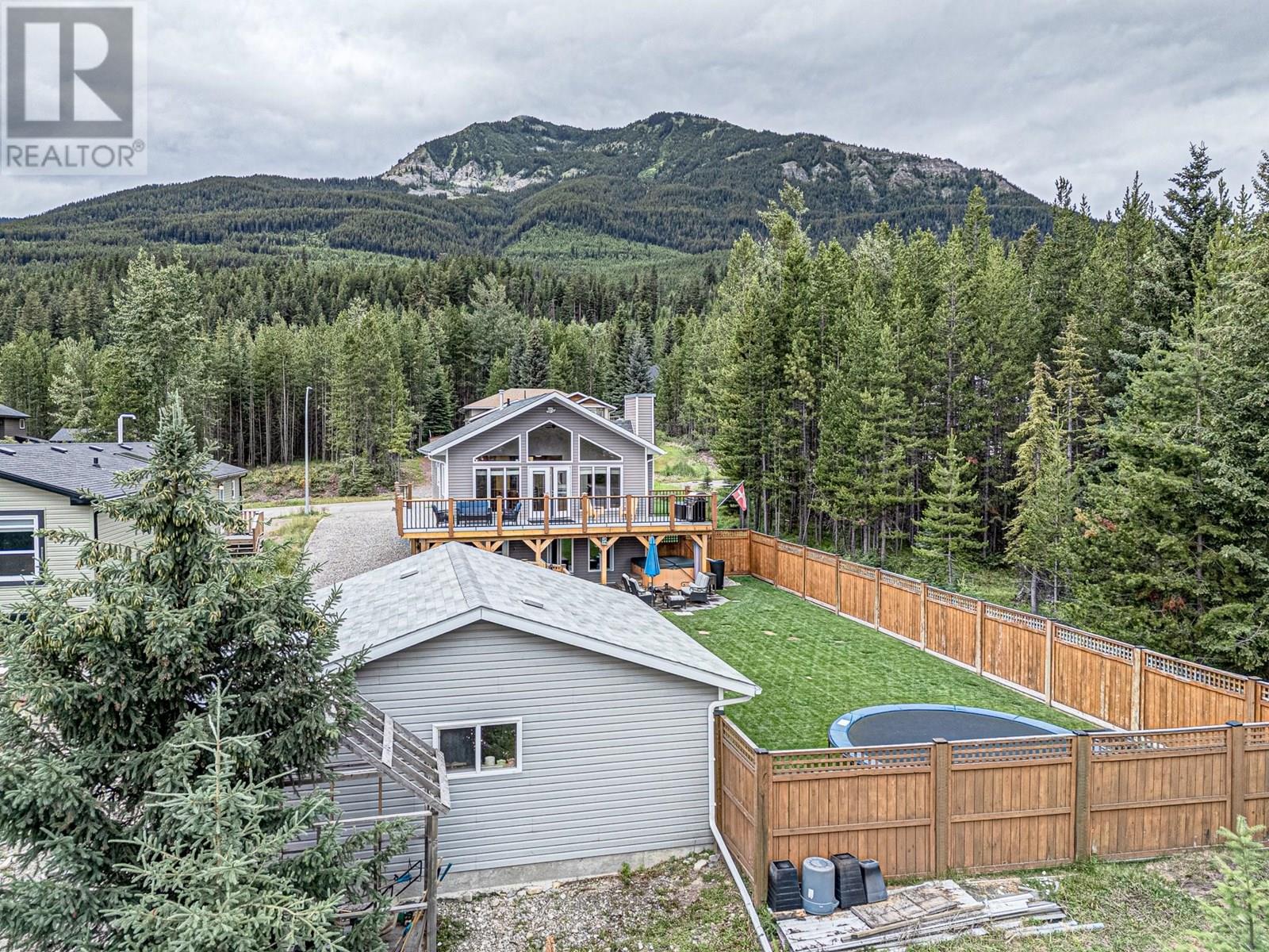 Photo 77 of 48 Darby Crescent, Elkford BC