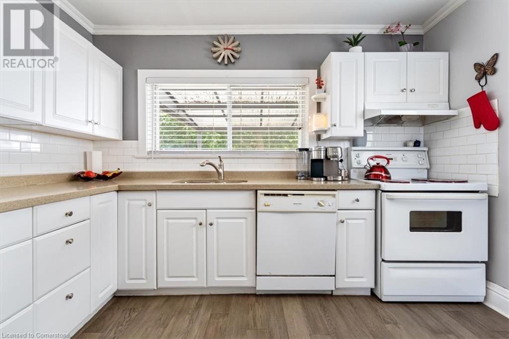 Photo 11 of 231 Vine Street, St Catharines ON