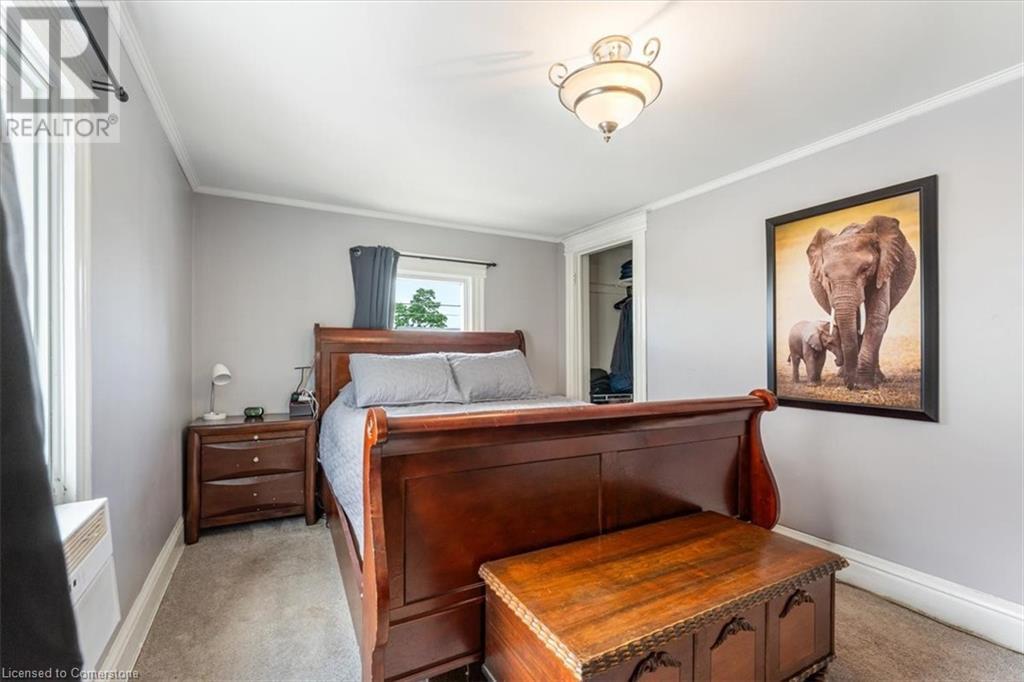 Photo 18 of 231 Vine Street, St Catharines ON