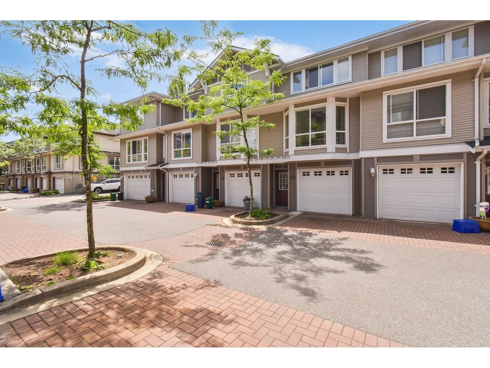 Photo 24 of 34 8778 159 Street, Surrey BC