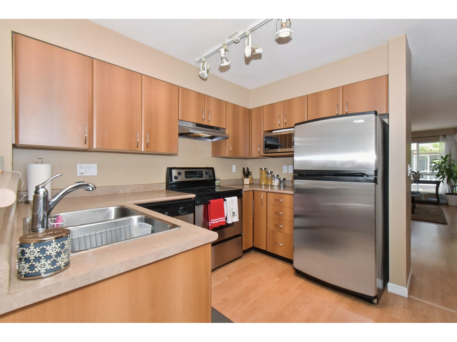 Photo 21 of 34 8778 159 Street, Surrey BC