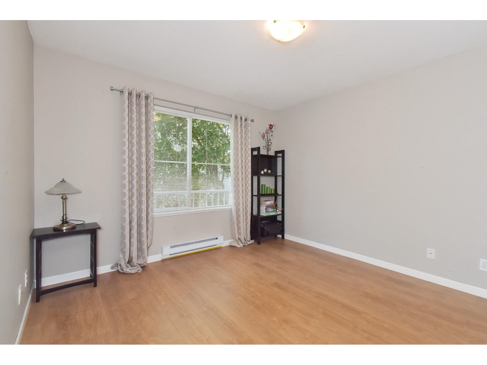 Photo 13 of 34 8778 159 Street, Surrey BC
