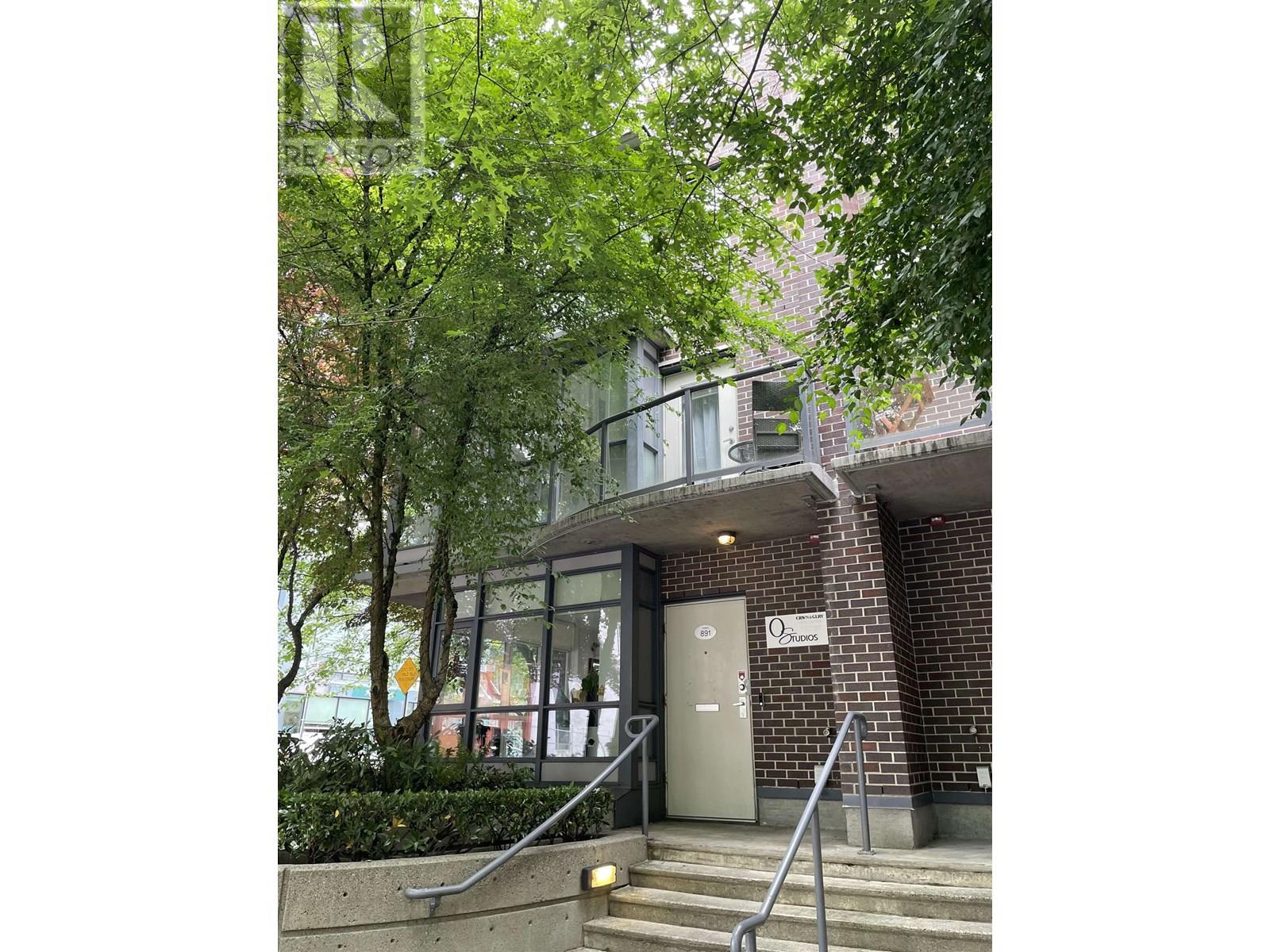 Photo 1 of 891 Helmcken Street, Vancouver BC