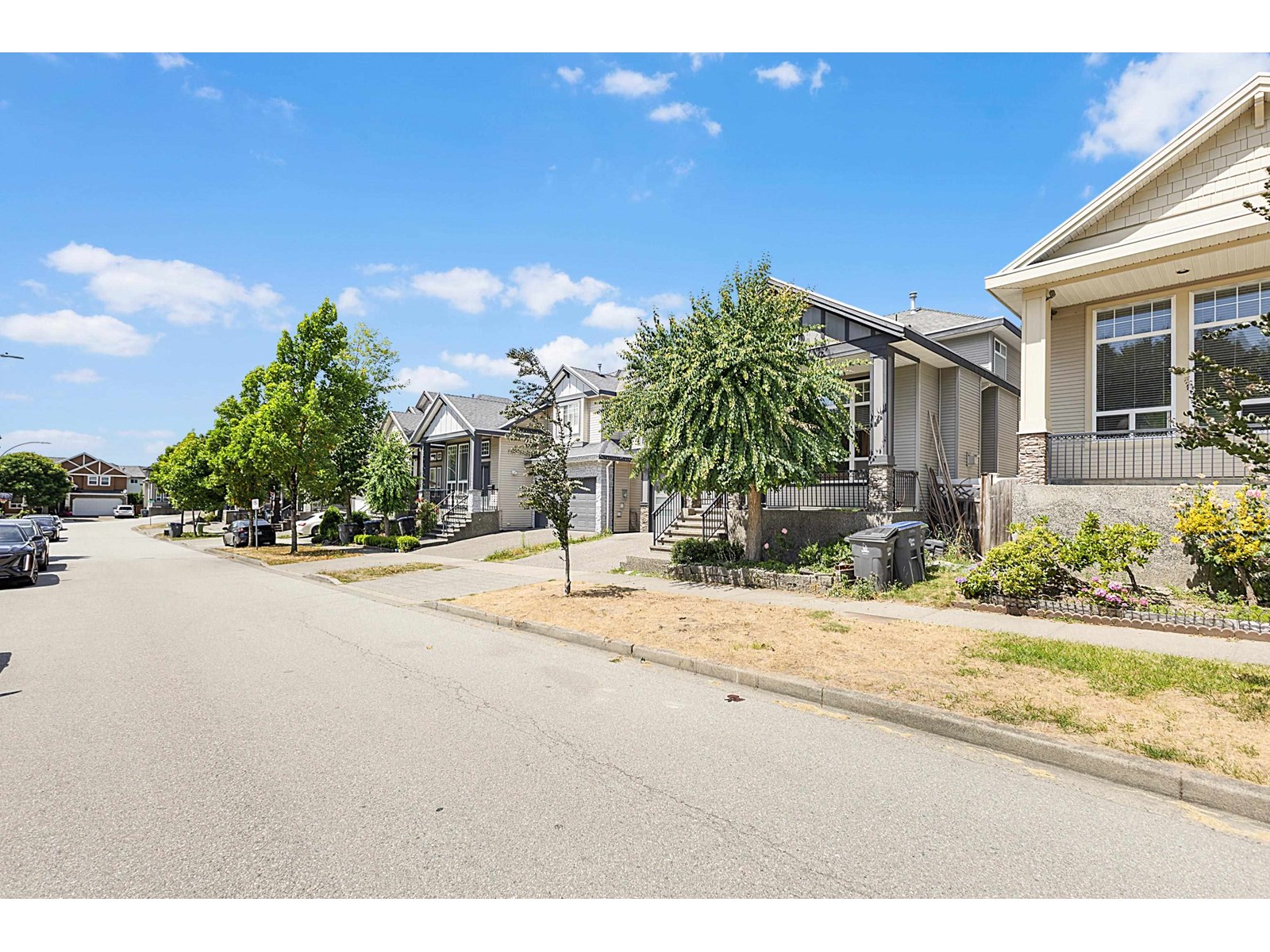 Photo 2 of 14781 67 A Avenue, Surrey BC