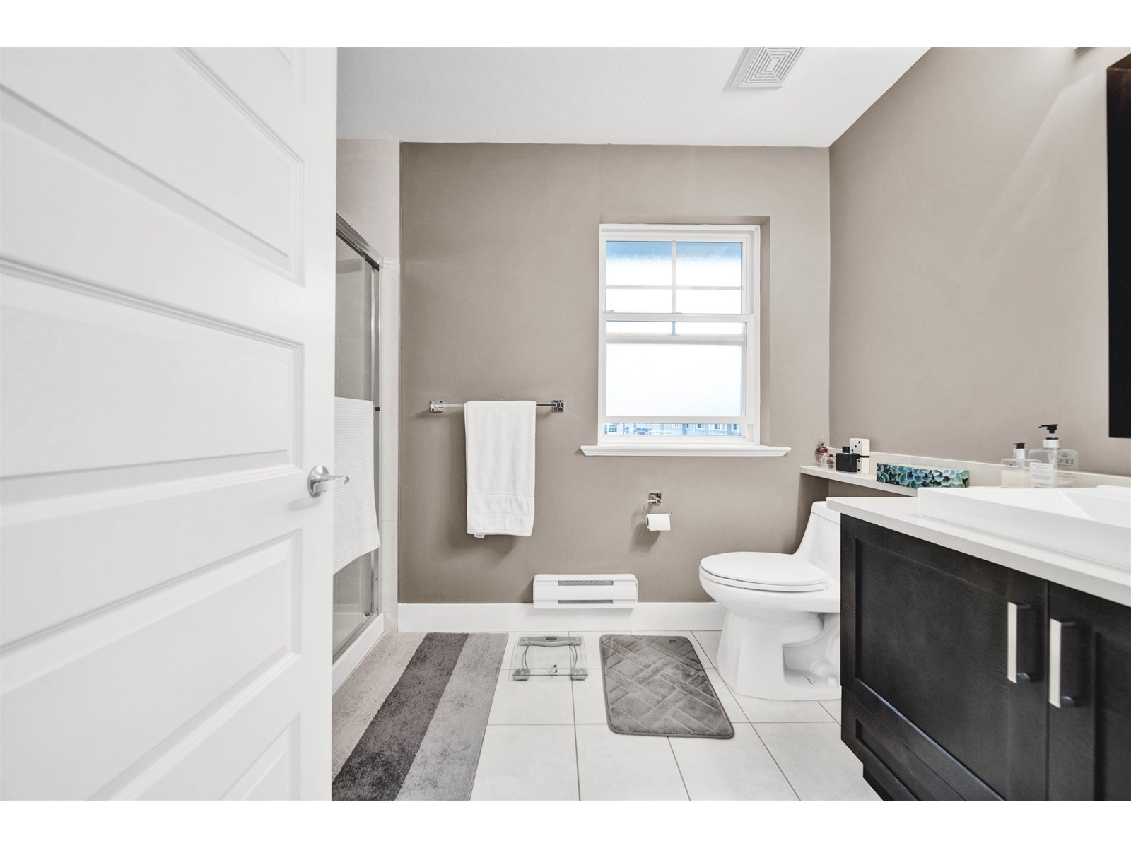 Photo 26 of 33 12775 63 Avenue, Surrey BC