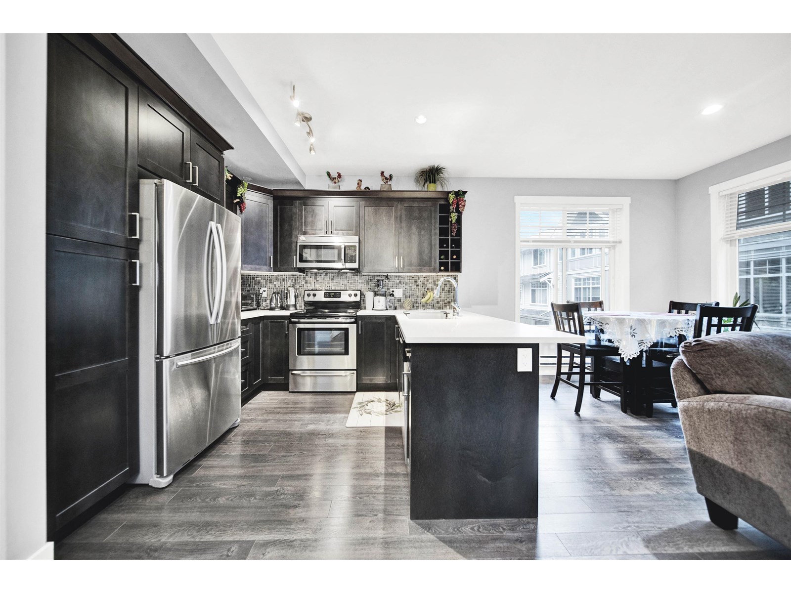 Photo 13 of 33 12775 63 Avenue, Surrey BC