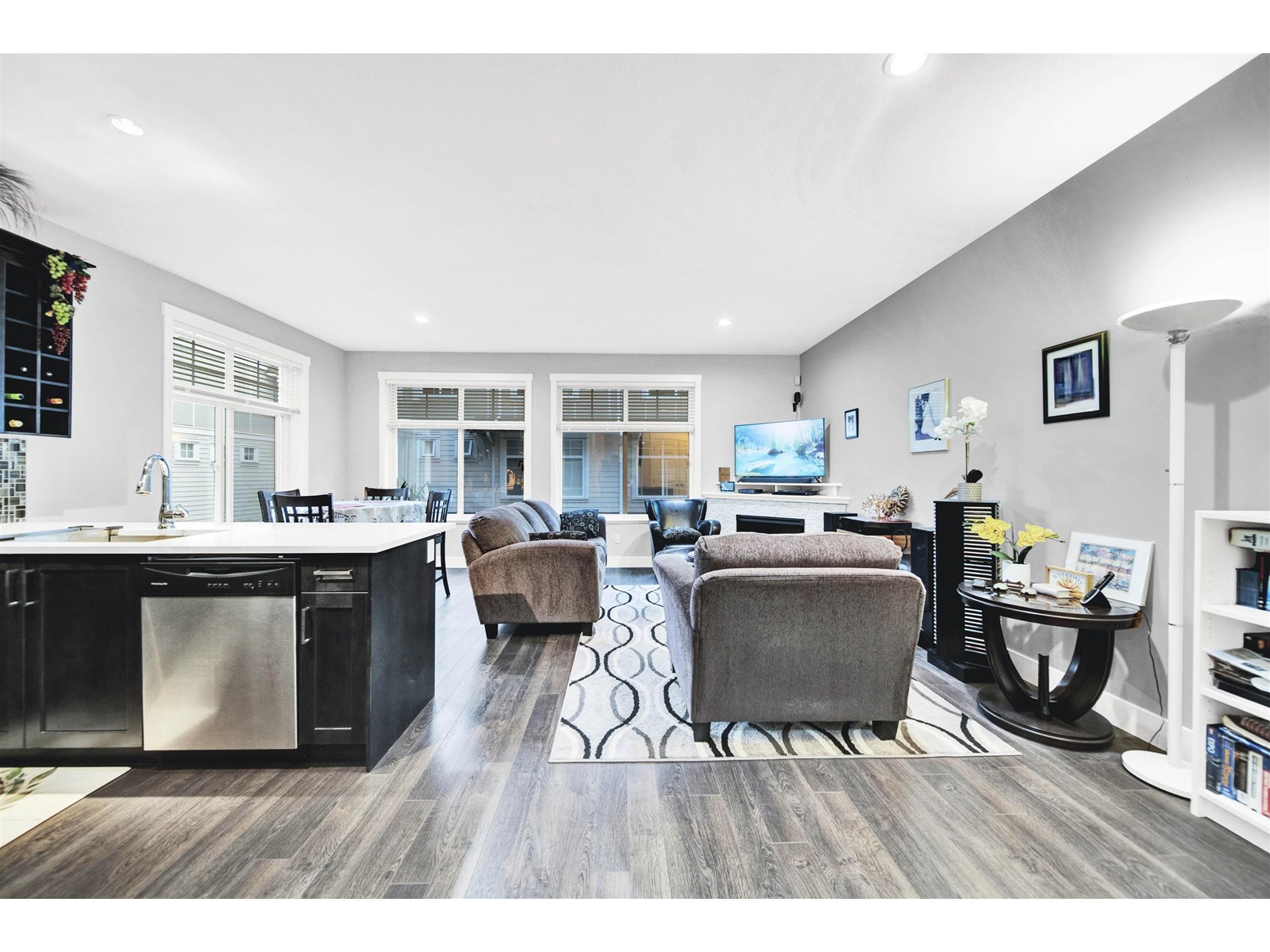 Photo 12 of 33 12775 63 Avenue, Surrey BC