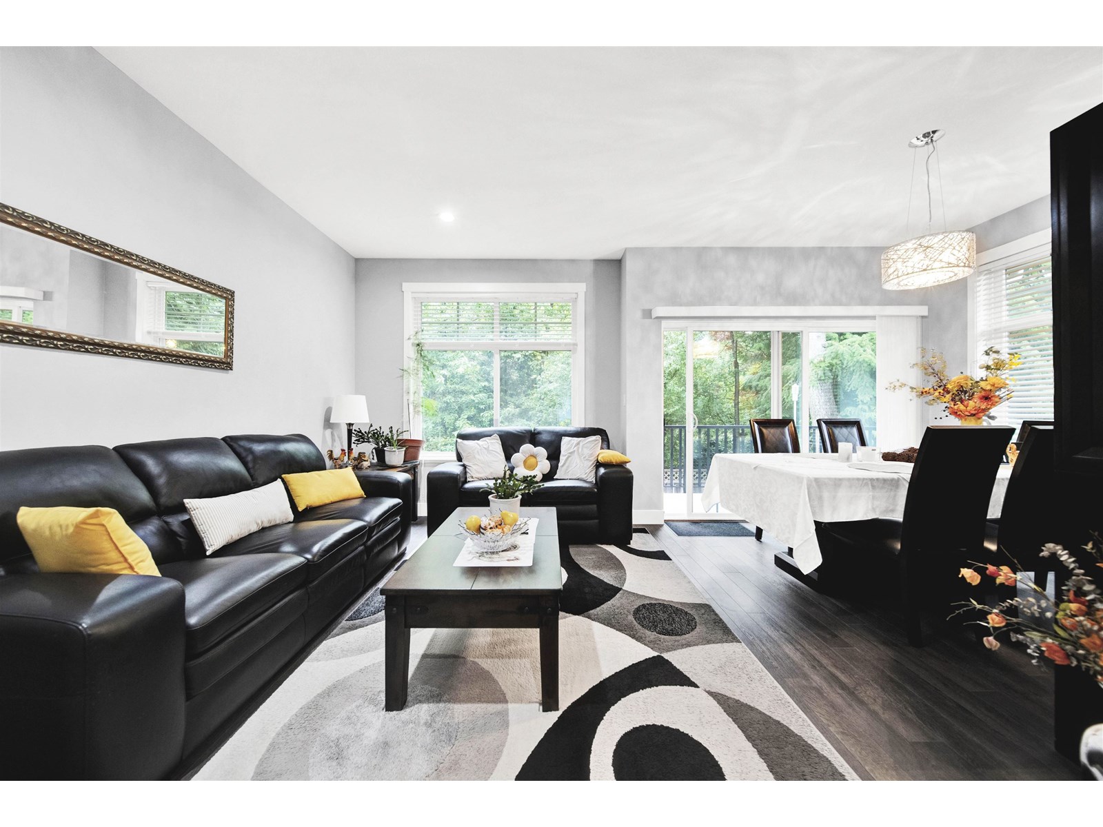 Photo 7 of 33 12775 63 Avenue, Surrey BC