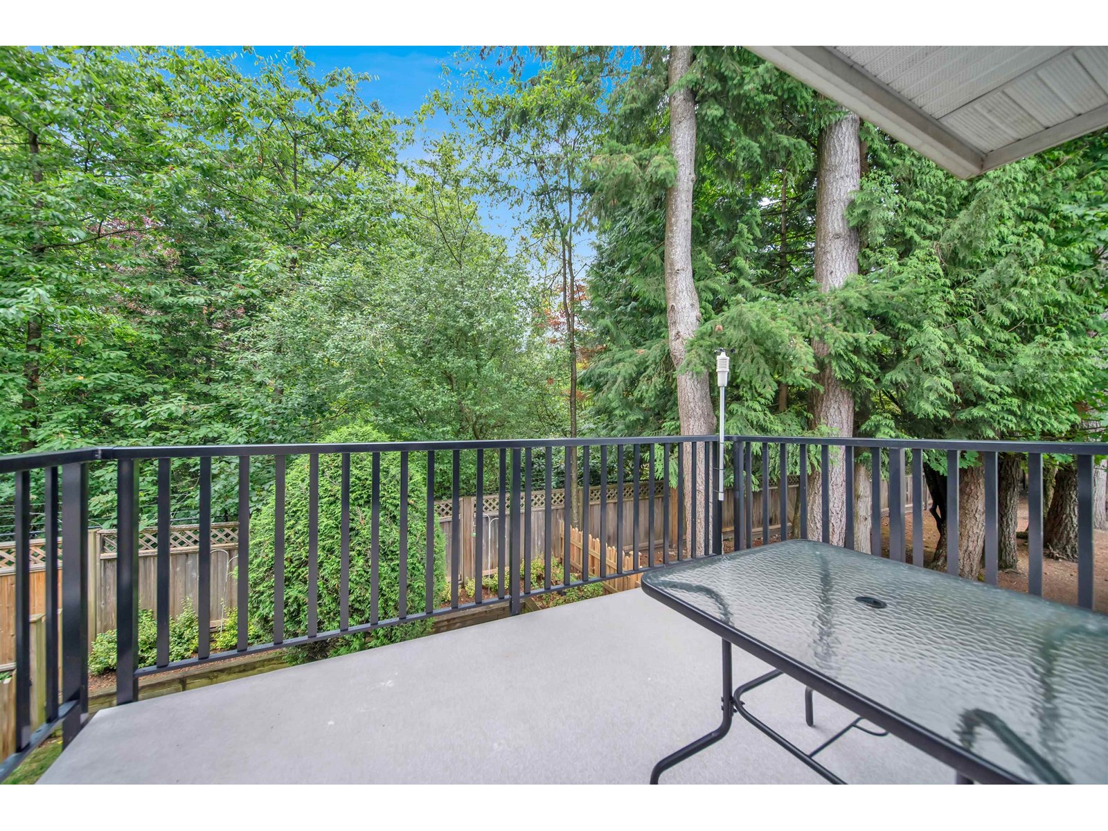 Photo 9 of 33 12775 63 Avenue, Surrey BC
