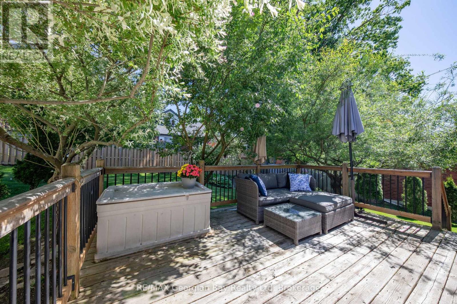 Photo 41 of 160 Griffin Street, Midland ON