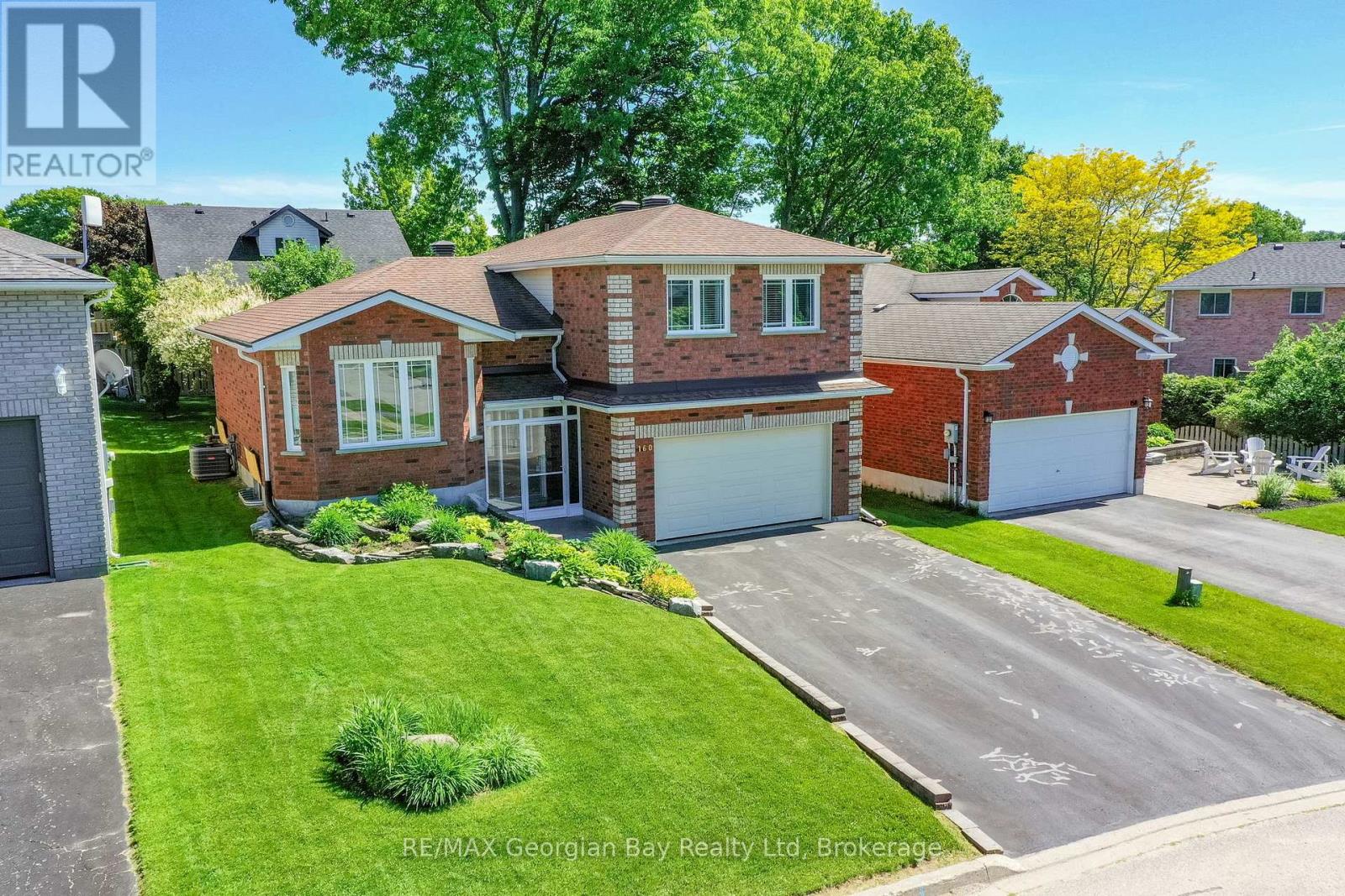Photo 47 of 160 Griffin Street, Midland ON