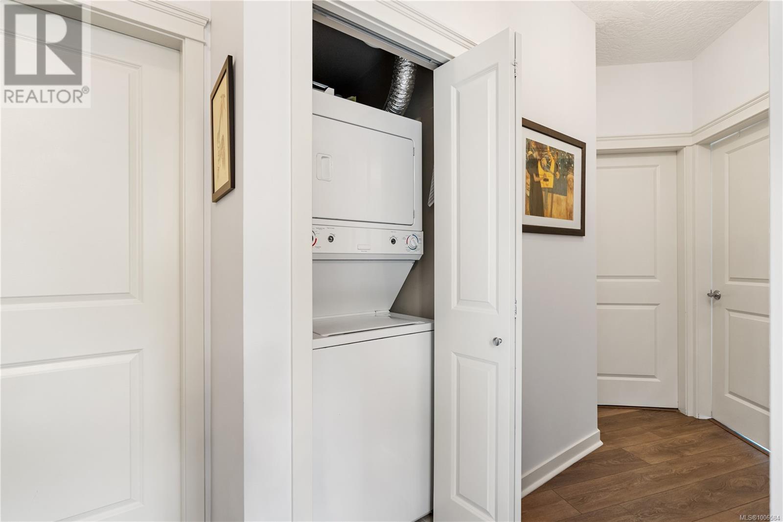213 2220 Sooke Road, Colwood