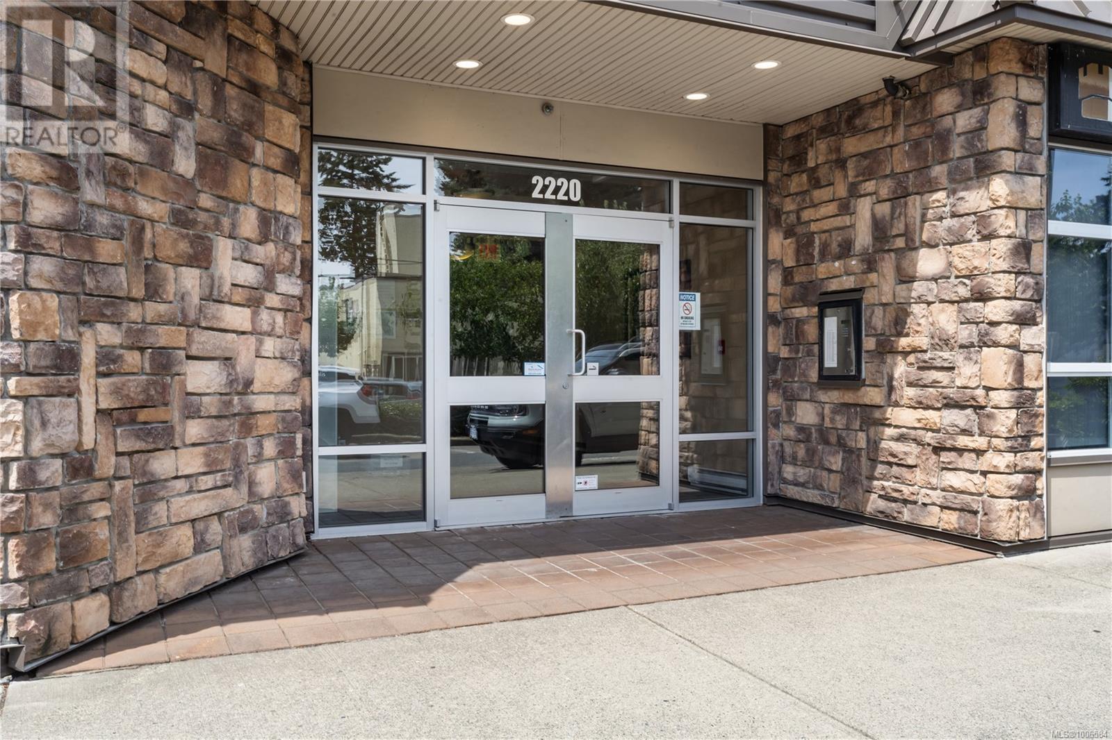213 2220 Sooke Road, Colwood