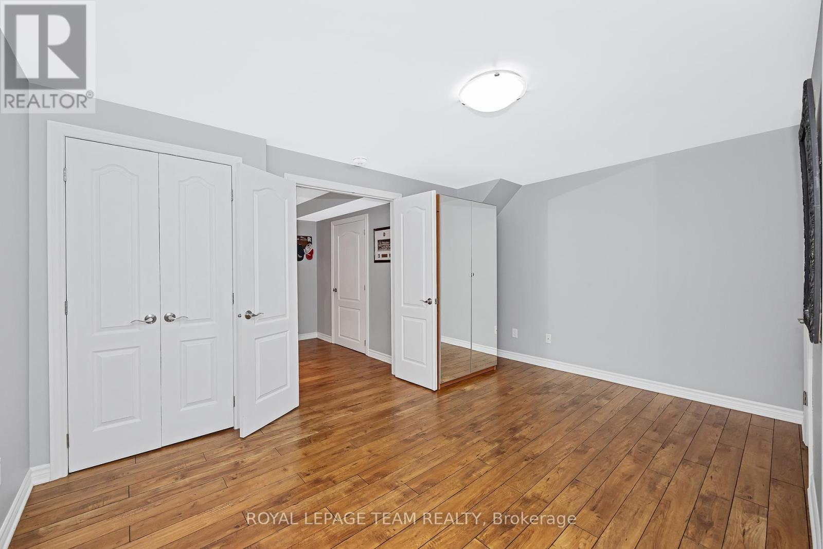 Photo 39 of 51 Bridle Crest Court, Ottawa ON