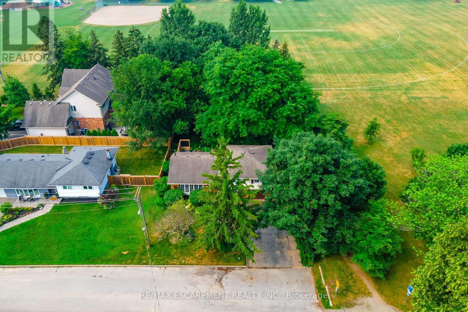 Photo 46 of 538 Mayzel Road, Burlington ON