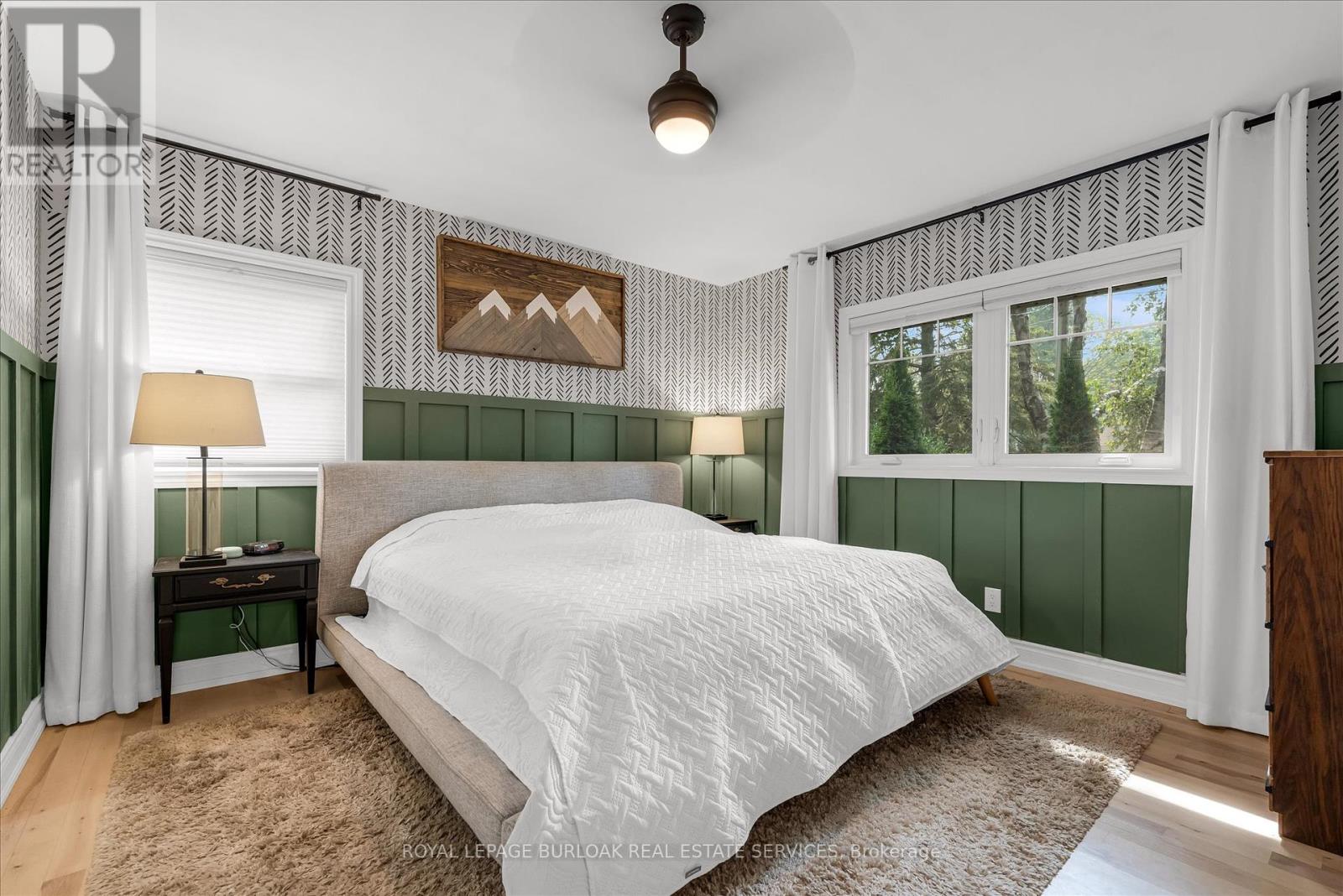 Photo 16 of 2189 Deyncourt Drive, Burlington ON