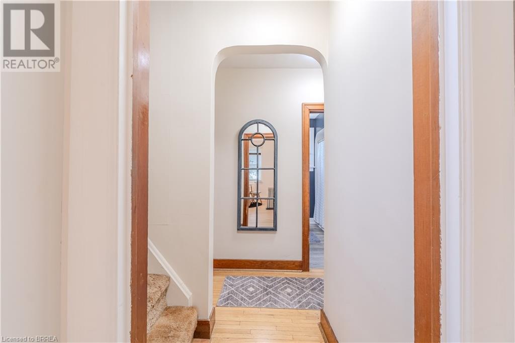 Photo 19 of 31 Capron Street, Paris ON