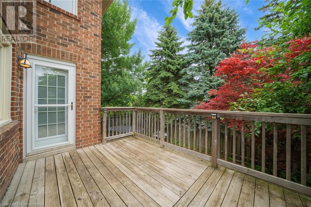 Photo 13 of 102 Crawford Rose Drive, Aurora ON