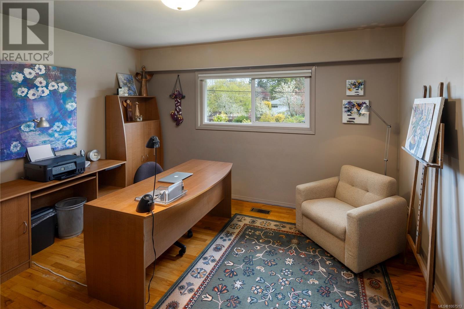 Photo 20 of 3505 Cardiff Pl, Oak Bay BC
