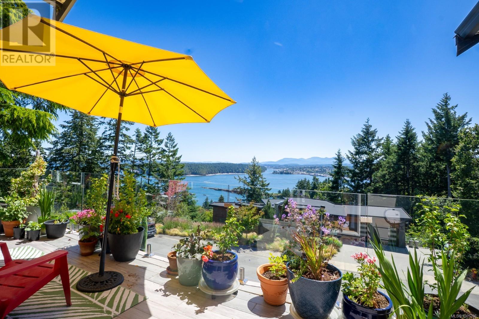 Photo 14 of 570 Cumberland Pl, Nanaimo BC