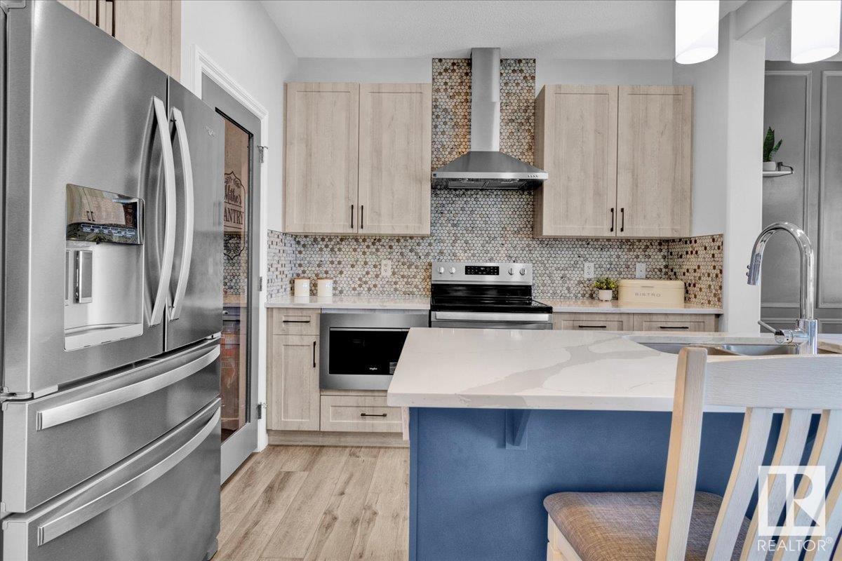 Photo 18 of 8708 223 St Nw, Edmonton AB