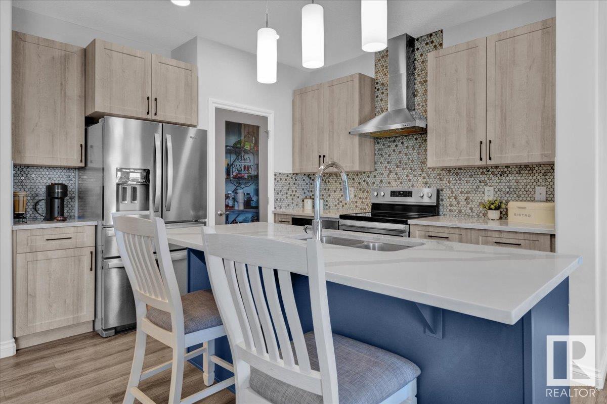 Photo 32 of 8708 223 St Nw, Edmonton AB