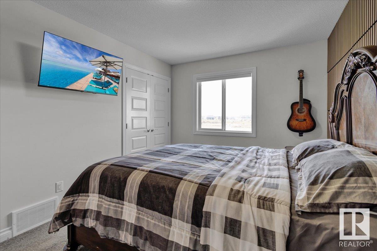 Photo 23 of 8708 223 St Nw, Edmonton AB