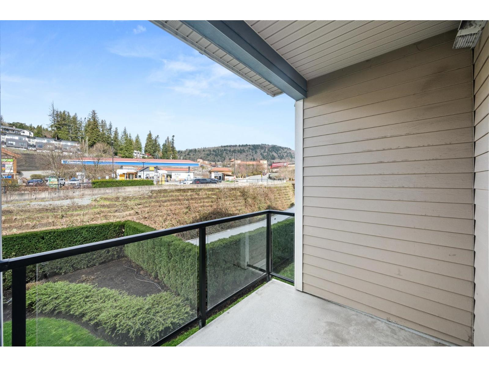 Photo 28 of 210 2242 Whatcom Road, Abbotsford BC