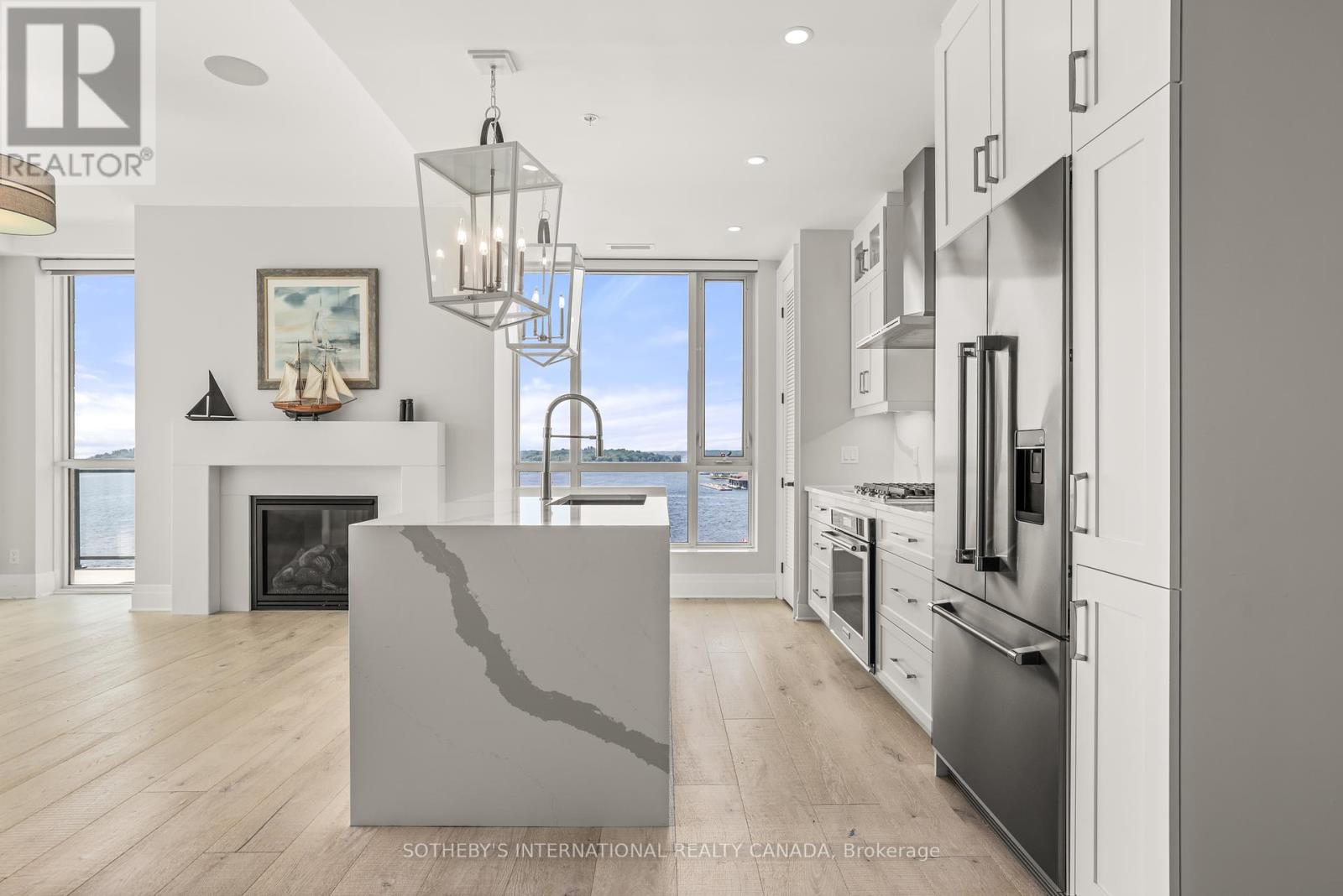 606 - 129A SOUTH STREET