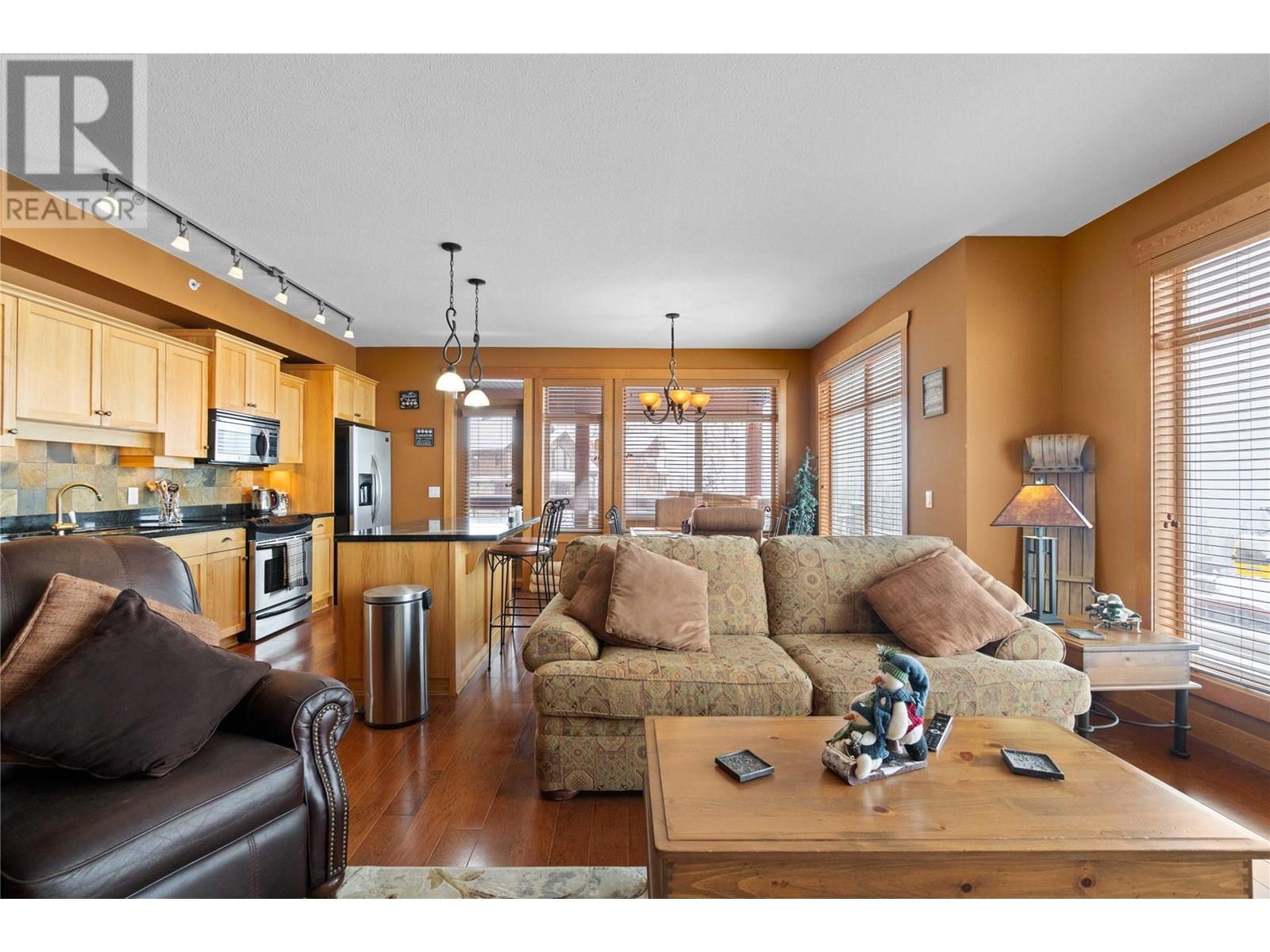 315 Whitehorse Lane Unit# 303, Big White