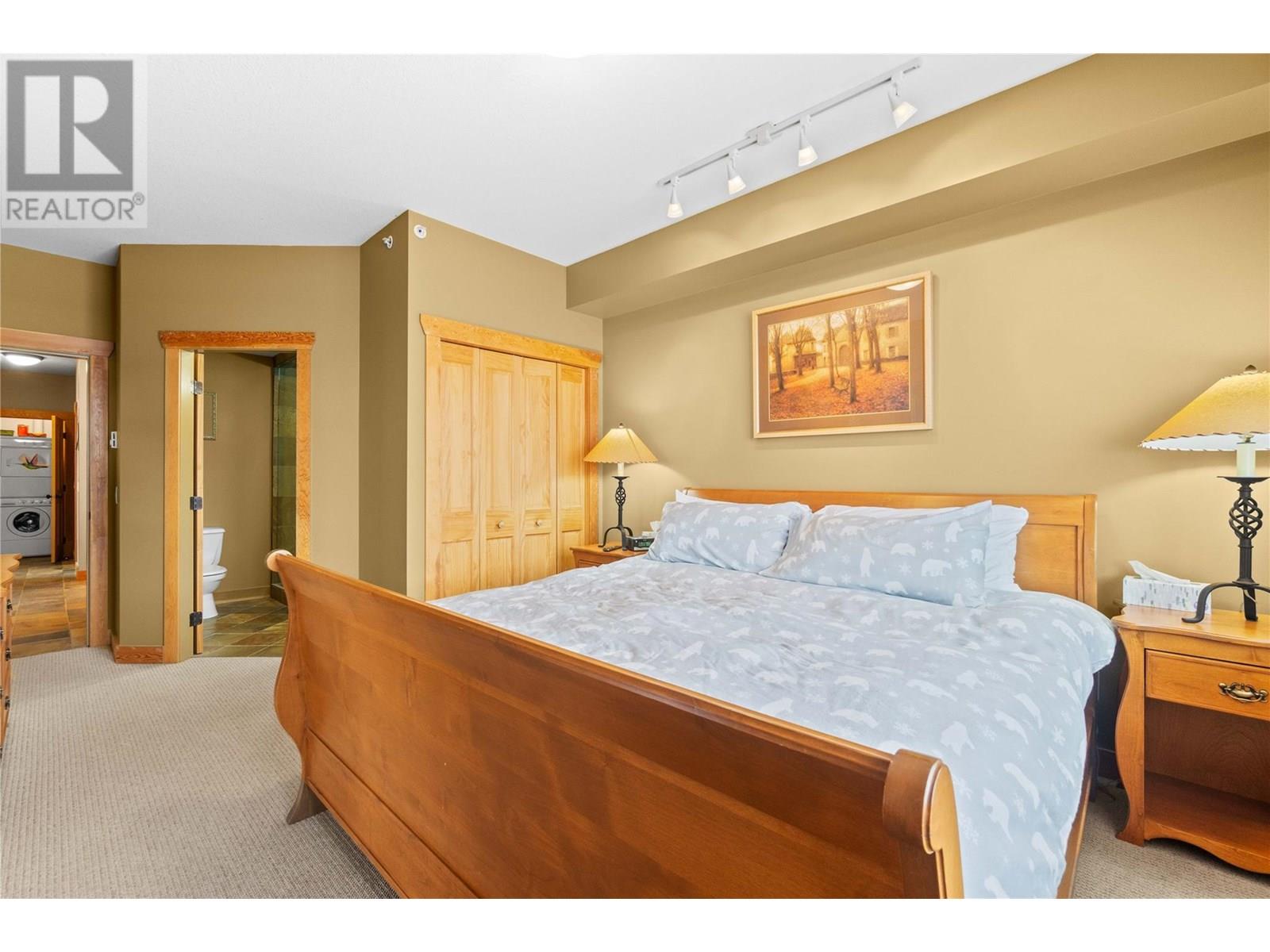 315 Whitehorse Lane Unit# 303, Big White