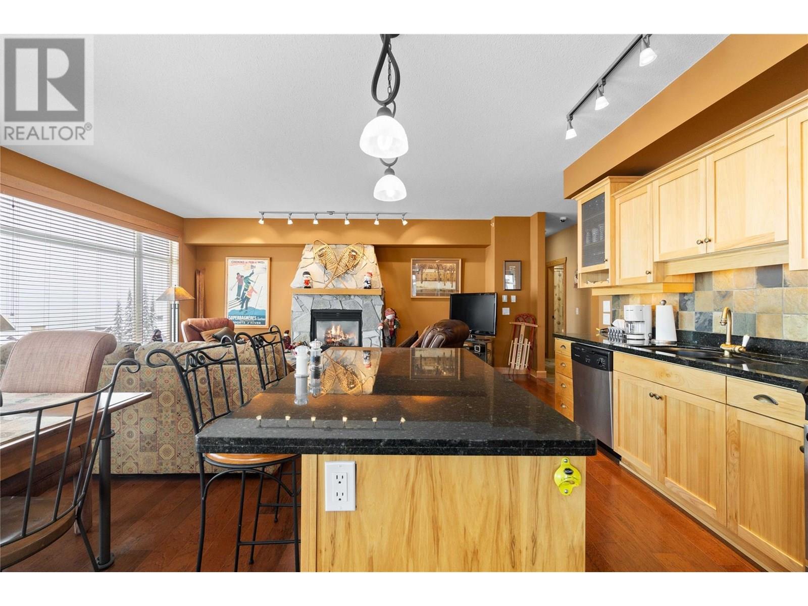 315 Whitehorse Lane Unit# 303, Big White