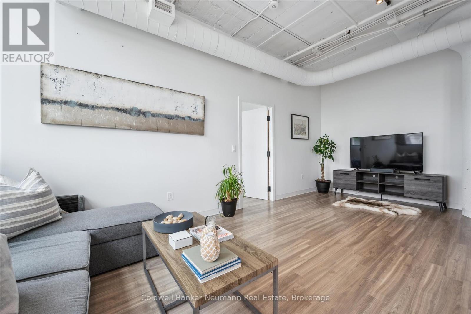 Photo 22 of 218 120 Huron Street, Guelph ON