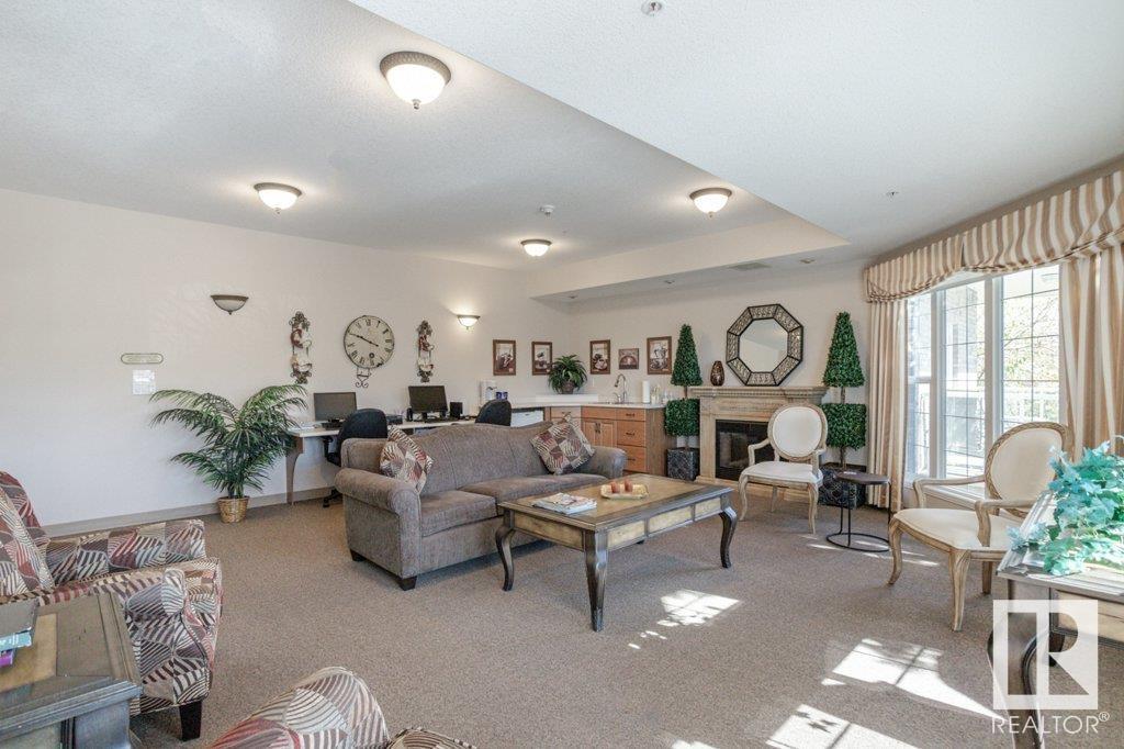 Photo 10 of 460 2750 55 St Nw, Edmonton AB