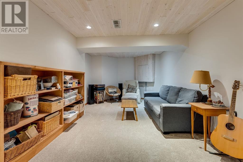 Photo 6 of 412 Harrison Court, Crossfield AB