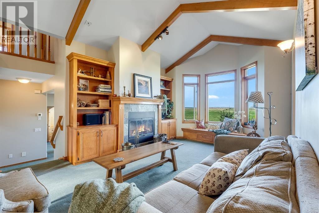 Photo 7 of 412 Harrison Court, Crossfield AB