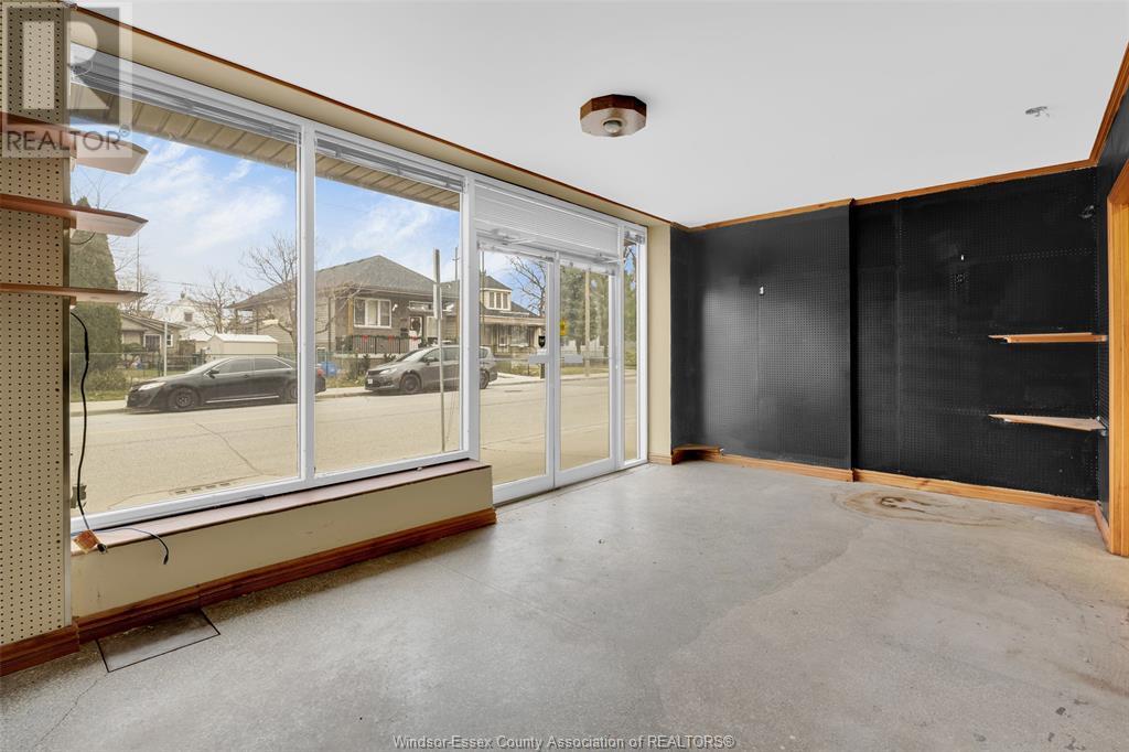 Photo 3 of 1445 Drouillard, Windsor ON