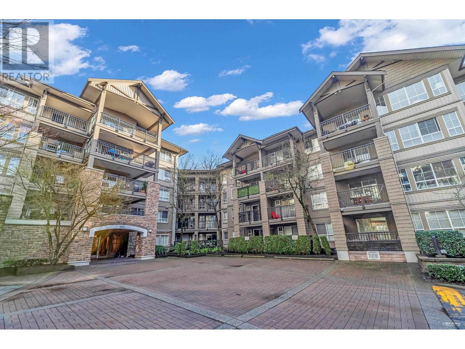 Photo 8 of 114 9283 Government Street, Burnaby BC