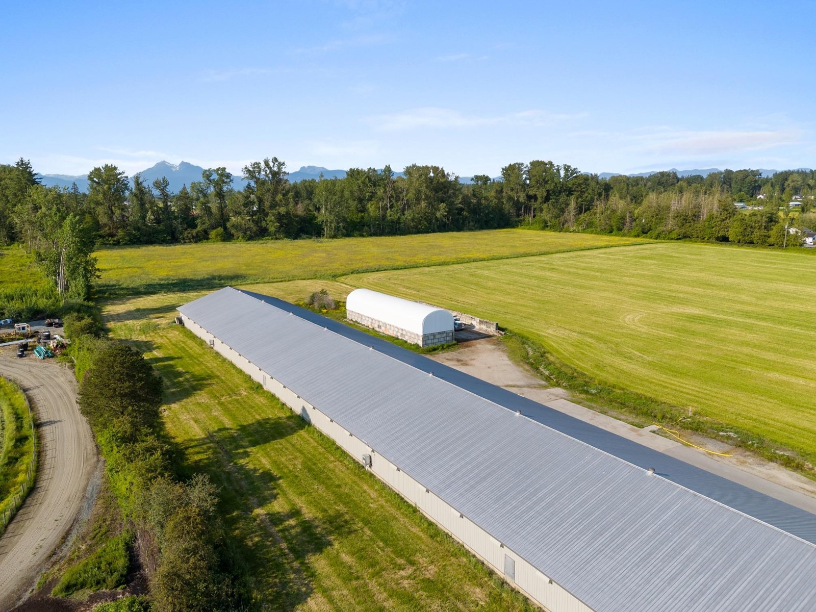 Photo 15 of 22733 40 Avenue, Langley BC