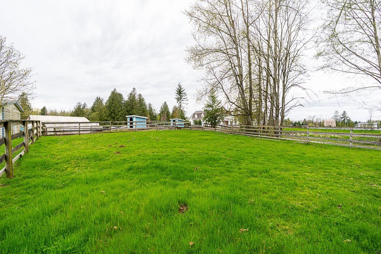 Photo 33 of 2527 256 Street, Langley BC