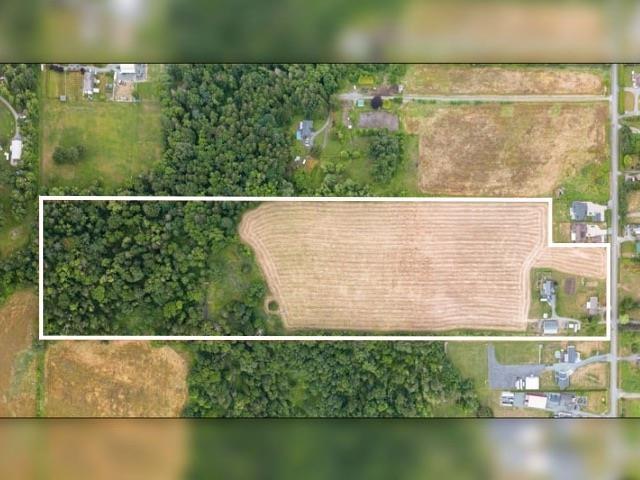 Photo 2 of 21370 24 Avenue, Langley BC