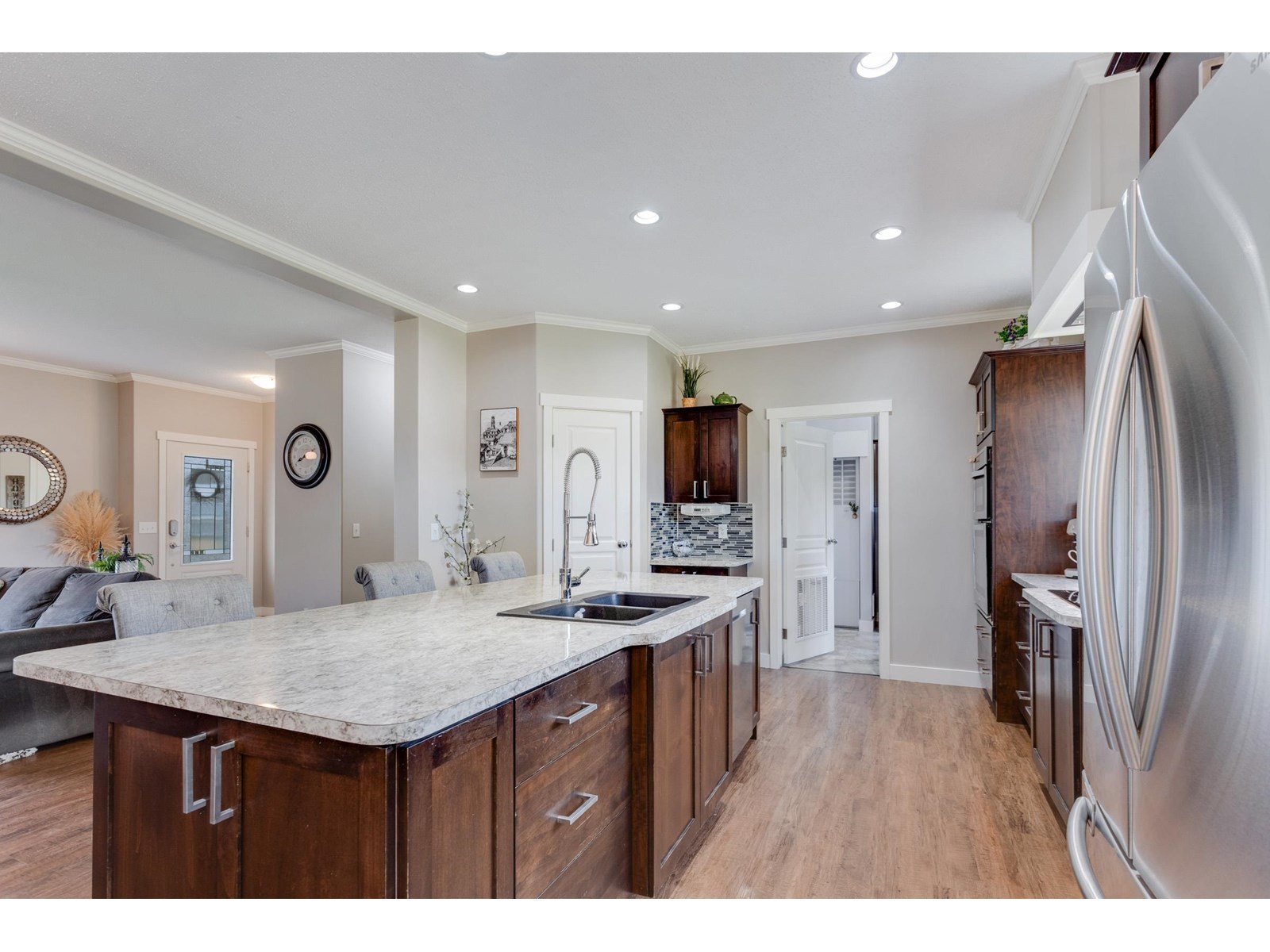 Photo 12 of 21370 24 Avenue, Langley BC