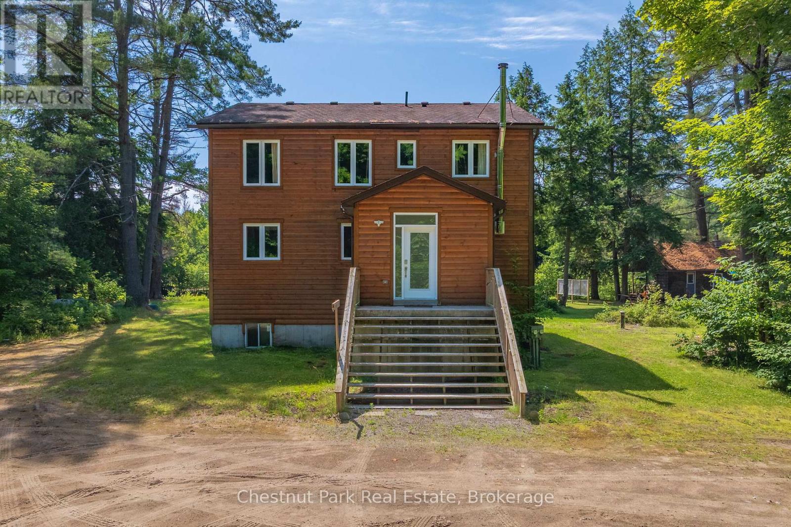 Photo 25 of 66 Bridgeview Lane, Huntsville ON