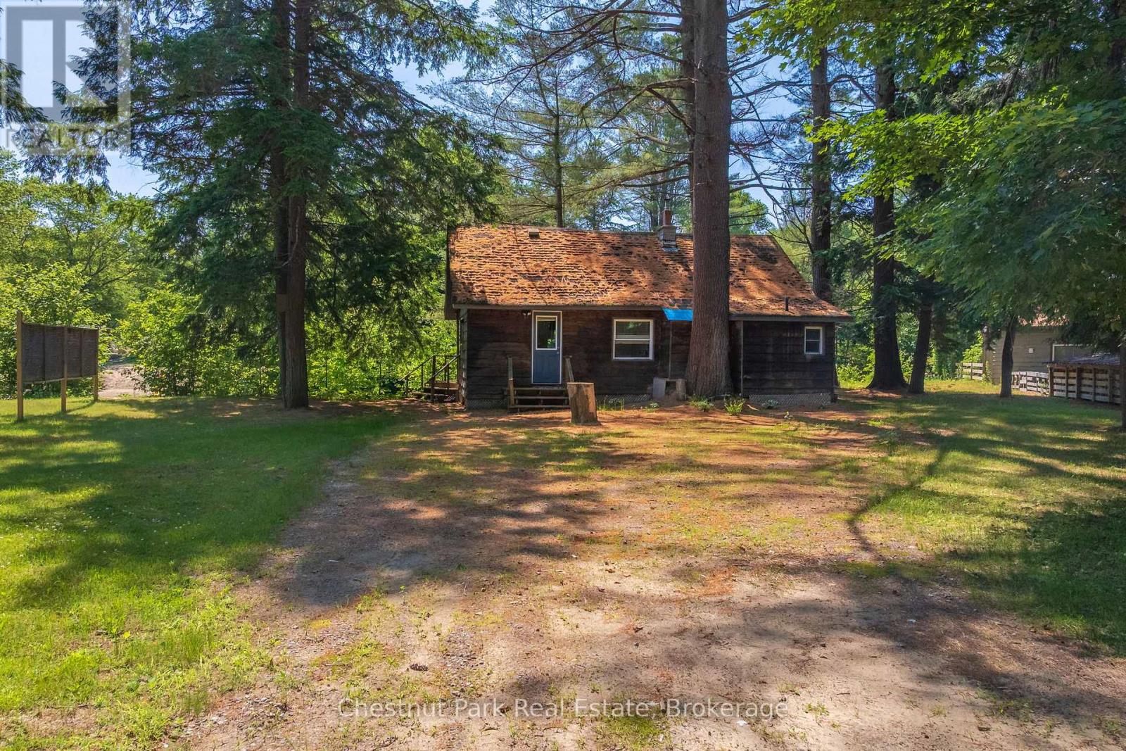 Photo 15 of 66 Bridgeview Lane, Huntsville ON