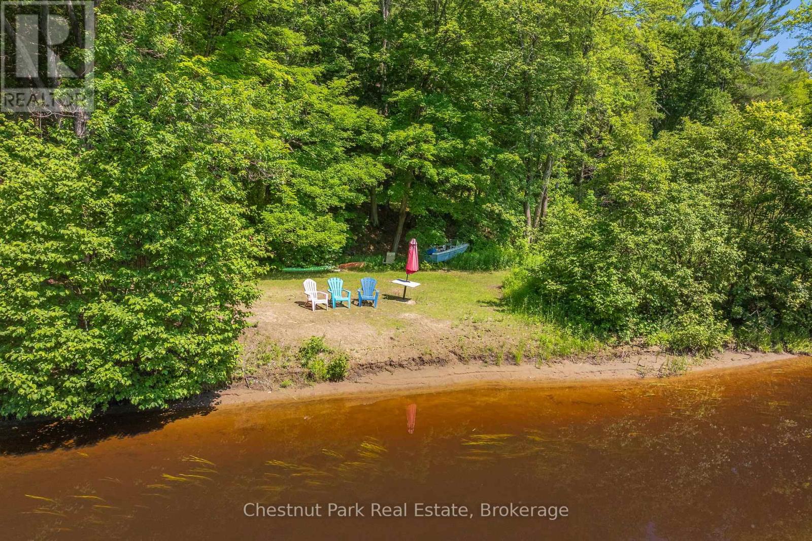 Photo 29 of 66 Bridgeview Lane, Huntsville ON