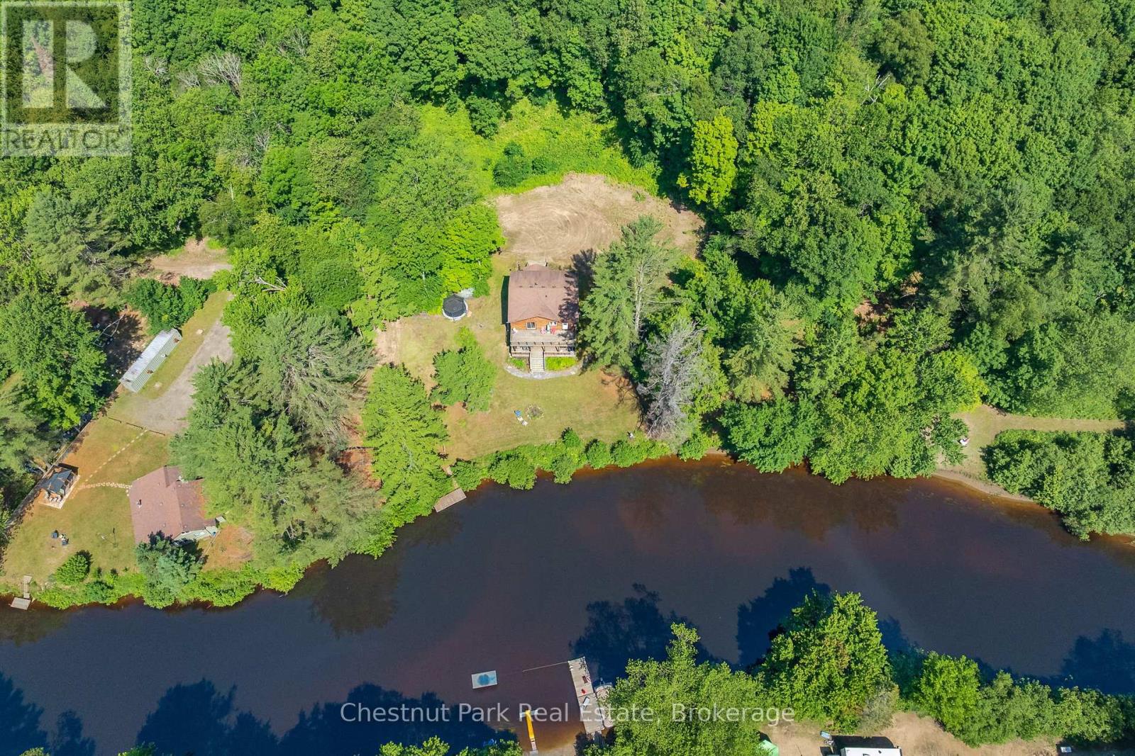 Photo 41 of 66 Bridgeview Lane, Huntsville ON